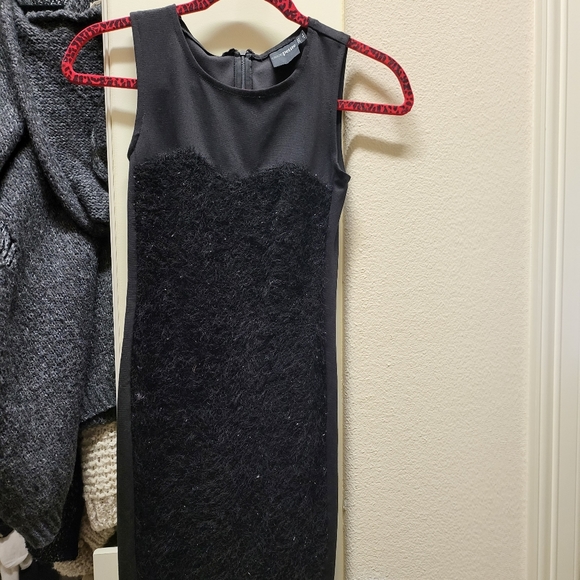 Little black dress - Picture 1 of 3
